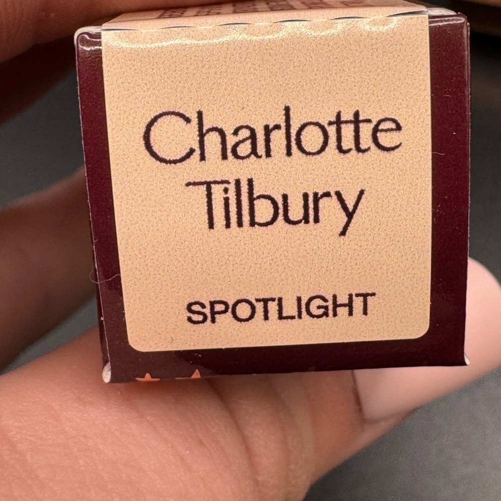 NWT FULL SIZE Charlotte Tilbury Beauty Wand Highlighter Limited Edition - Picture 6 of 8